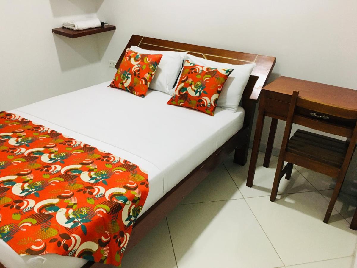 Hotel Canoa Inn Caucasia Exterior photo