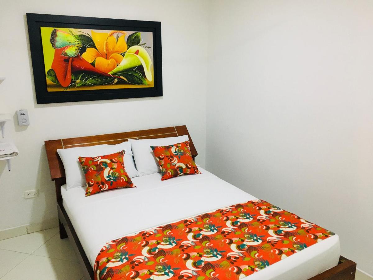 Hotel Canoa Inn Caucasia Exterior photo
